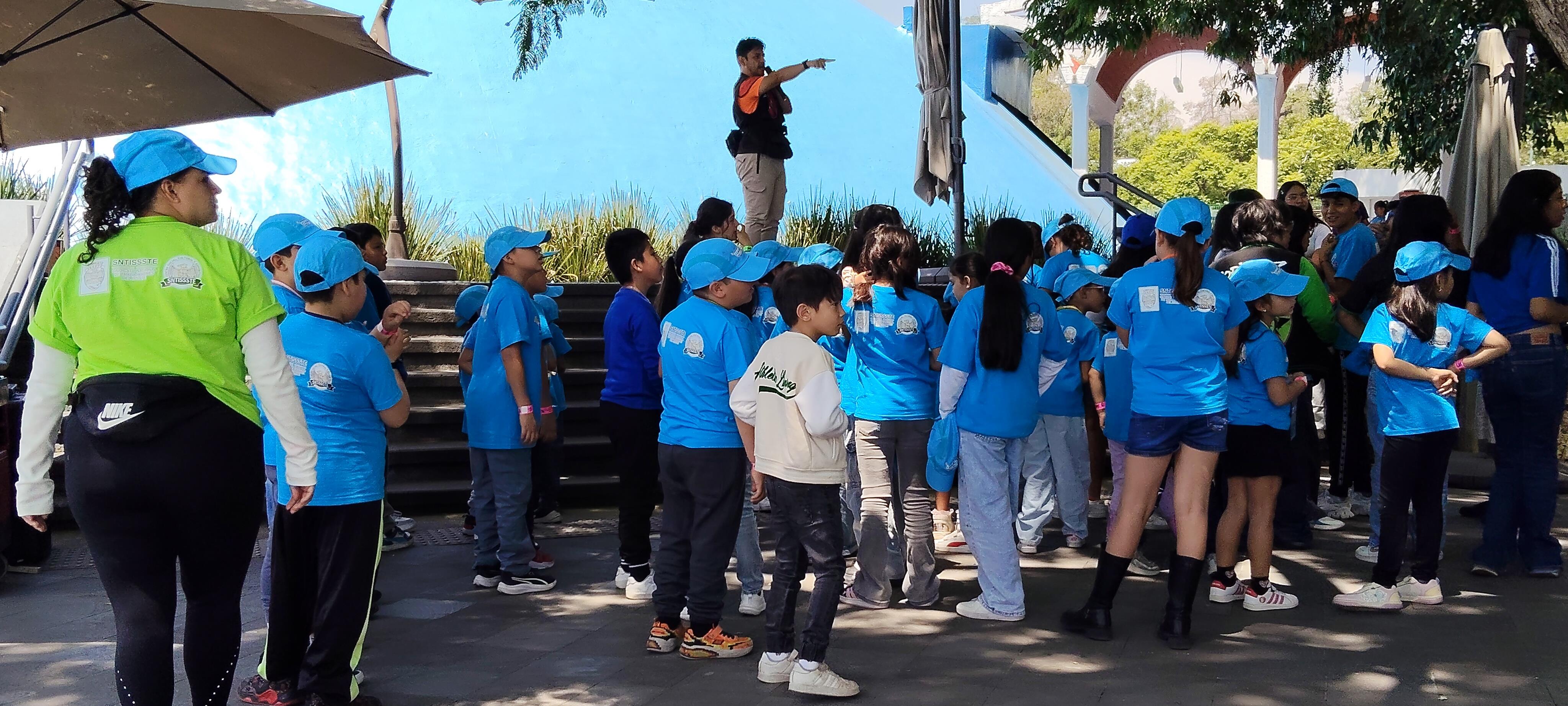 Curso de verano SNTISSSTE, Visita al Museo de Historia Natural